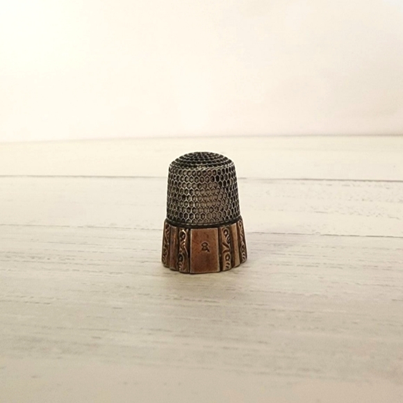 Antique Gold & 925 Sterling Silver Thimble by Ketcham & McDougall 1900s - Picture 3 of 7